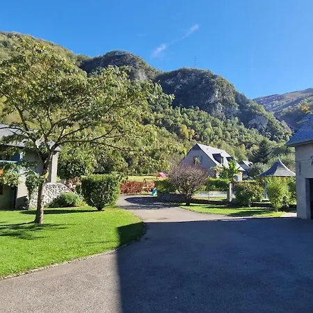 بيت للعطل De Groupe La Gloriette Geu